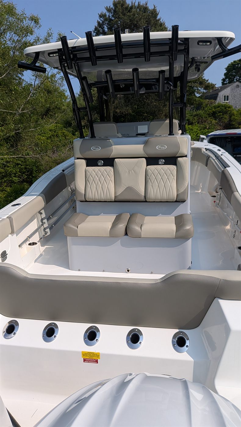 Helm seating and hardtop of a newly ceramic coated center console
