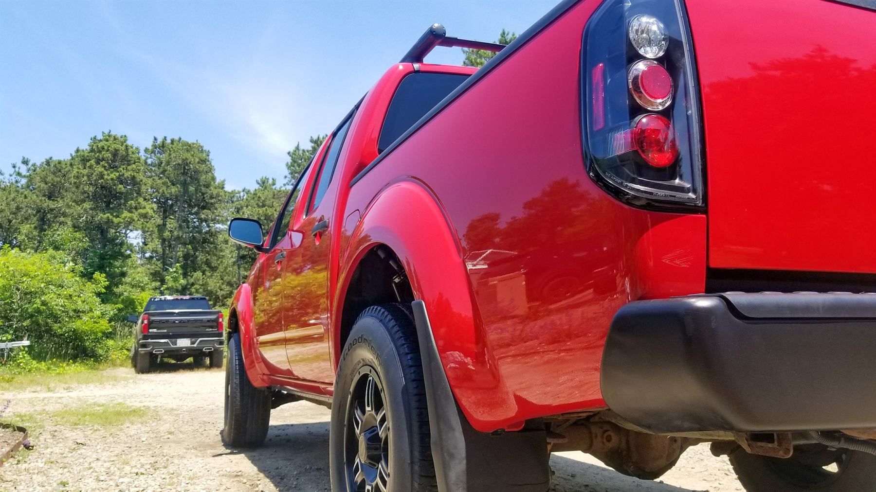Exterior — hand washed truck with glossy paint and dressed tires